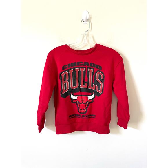 NBA Chicago Bulls Basketball Crewneck Sweatshirt Red Black Kids Size 9-10 - Picture 1 of 8